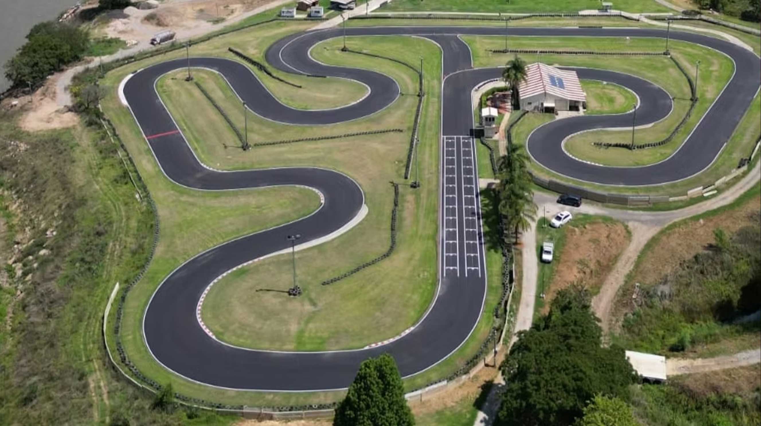Indy 800 Kart Track